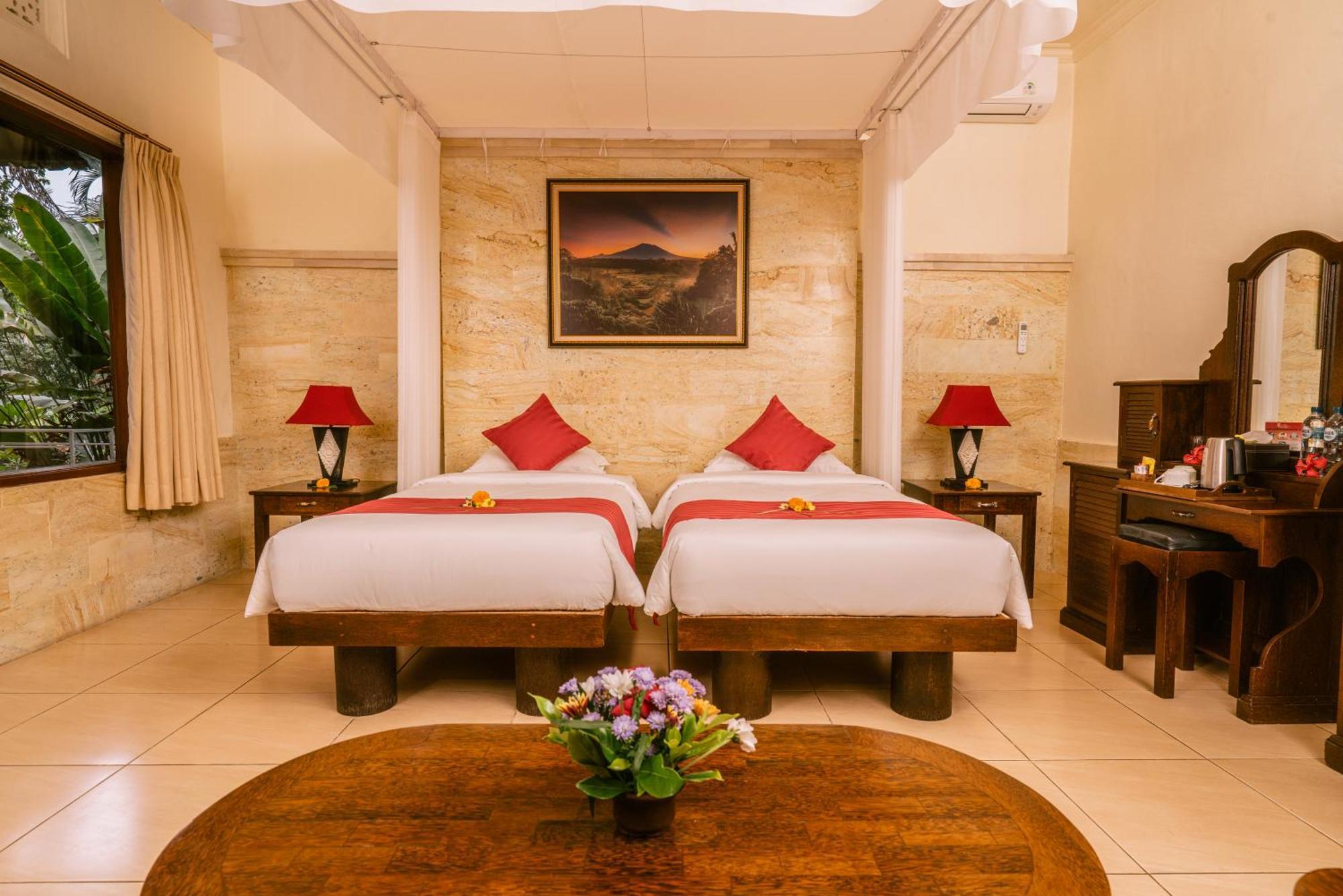 सहारा Mahagiri & Restaurant 4*